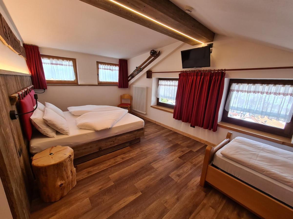 Hotel Piedibosco Moena Eksteriør billede