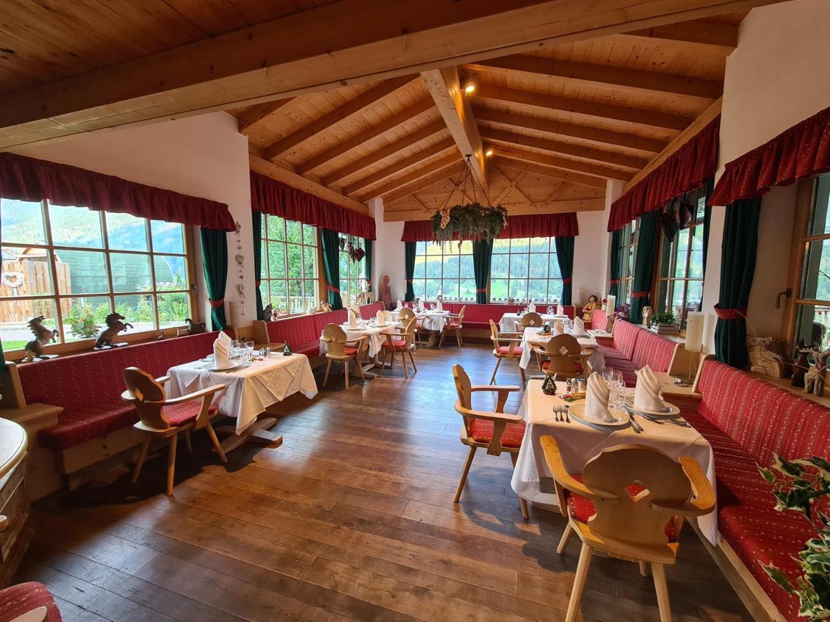 Hotel Piedibosco Moena Eksteriør billede