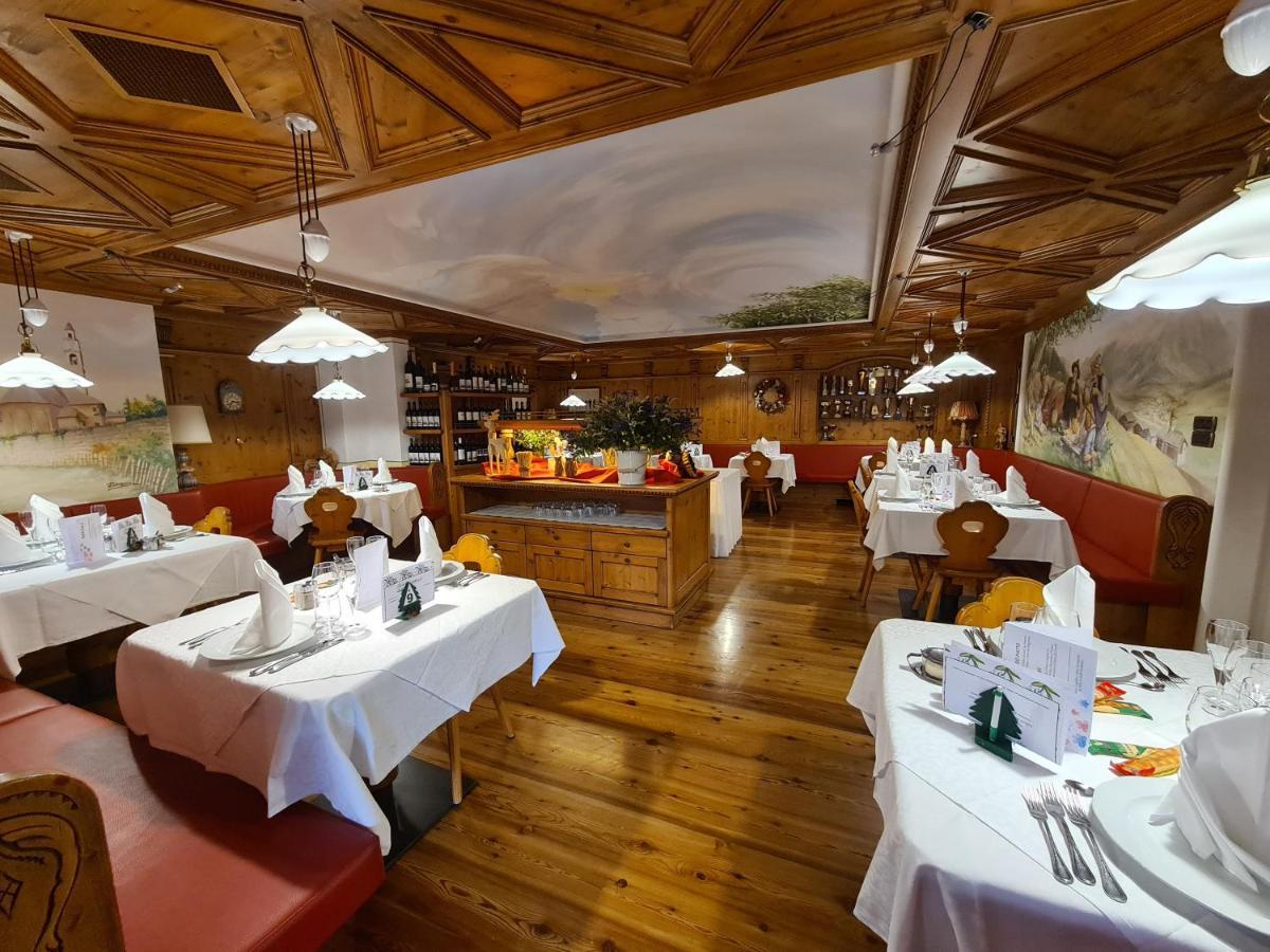 Hotel Piedibosco Moena Eksteriør billede